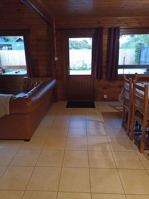 Chalet A La Campagne Bury  Экстерьер фото