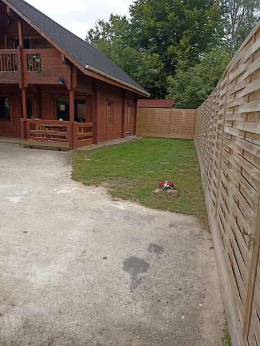 Chalet A La Campagne Bury  Экстерьер фото